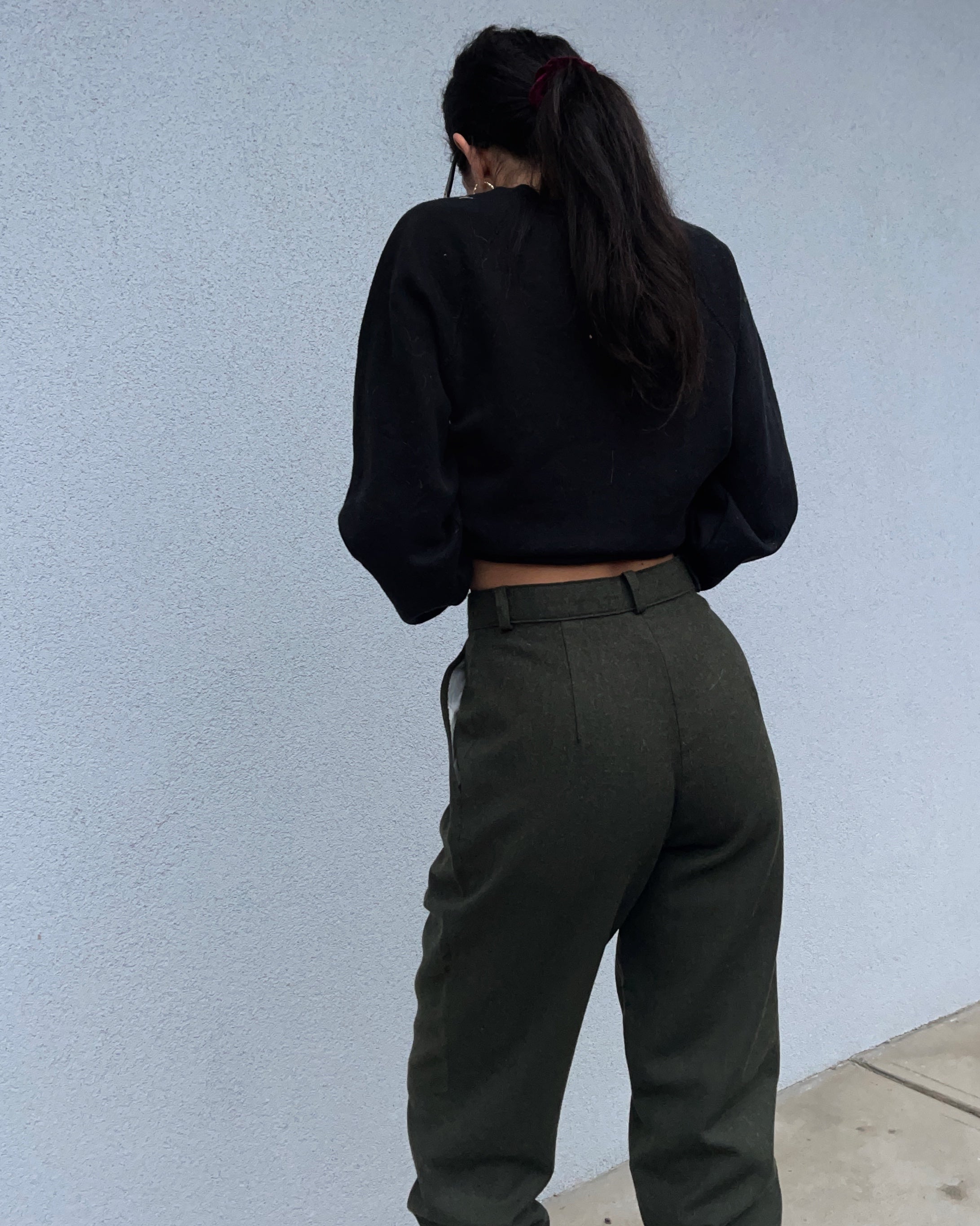 100 wool green trousers