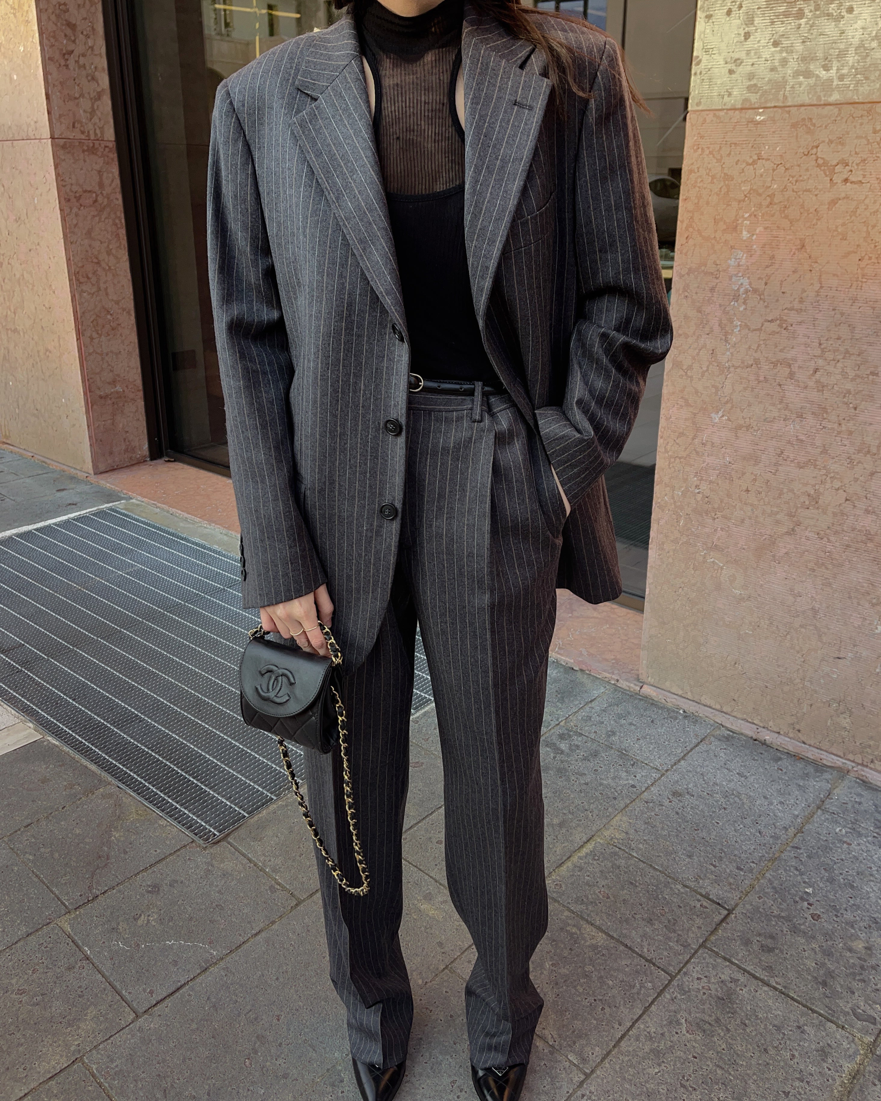 Grey gessato man suit